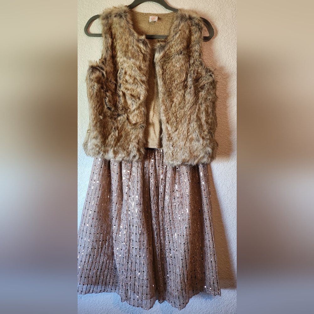 Wonder Nation Beige Garment